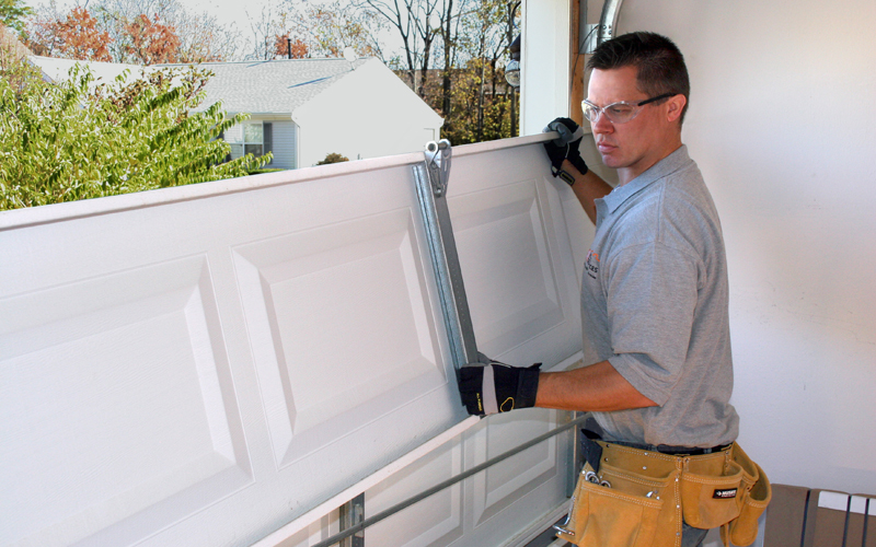 professional-handle-your-garage-door